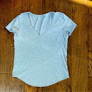 Lululemon v neck top
